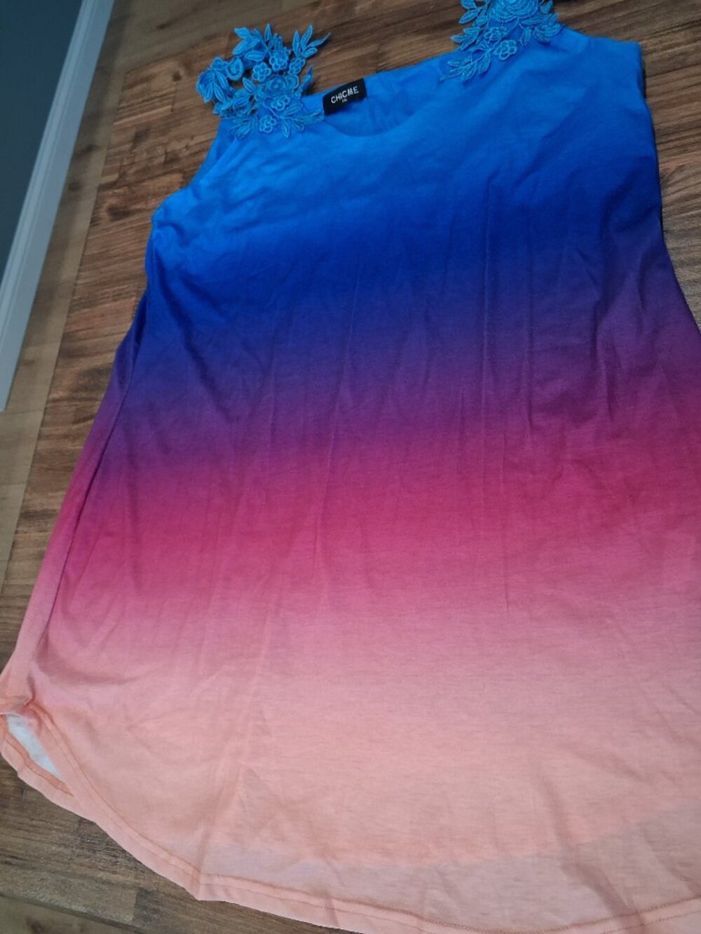Ladies CHICME colorful cover-up, size 2X